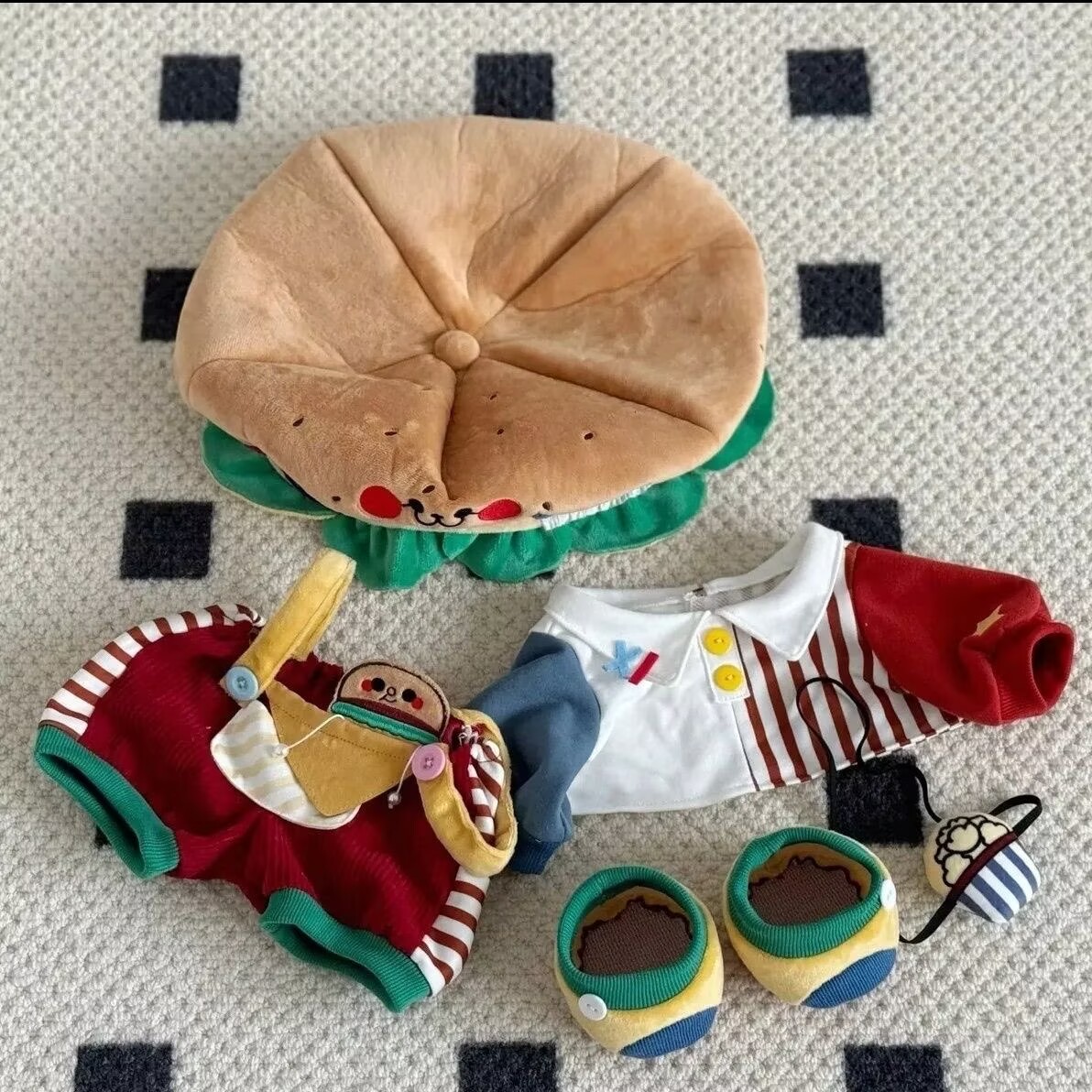 40cm Hamburg Baby Clothes Cake - Baby Food In Restaurant 评论和价格